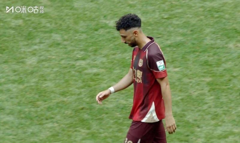  赛场风云变幻，如何看待中甲联赛的实力洗牌与格局重塑？ 体育新闻