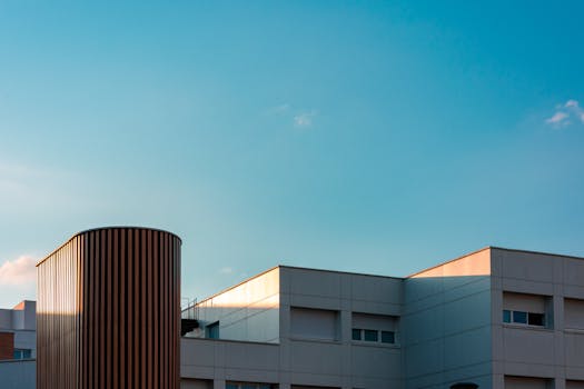 《求是》杂志发表习近平总书记重要文章《让愿担当、敢担当、善担当蔚然成风》_0228170036 新闻