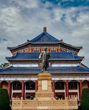  极端高温侵袭非洲非正规社区；居民健康面临严峻挑战；生活质量明显下降。 健康养生