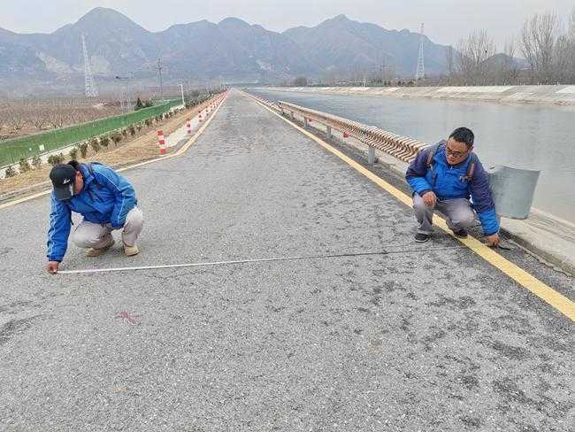 新春走基层丨守渠人24小时在岗,守护一泓清水永续北上 新闻 新春走基层丨守渠人24小时在岗,守护一泓清水永续北上 新闻