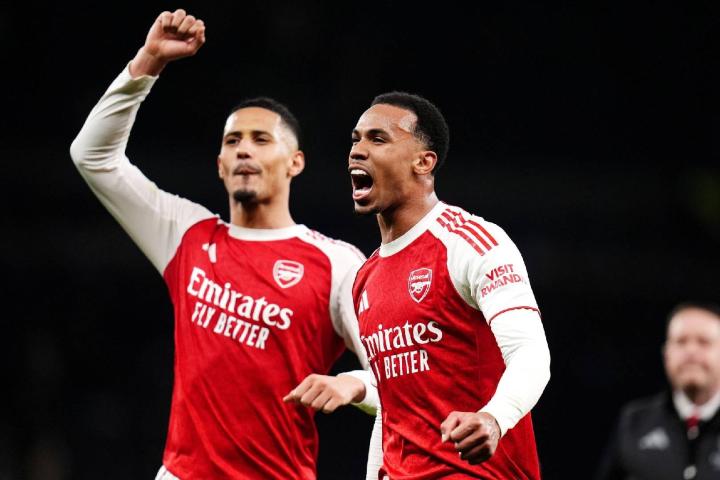 阿森纳本赛季英超已利用角球打入15球,差1球就追平历史纪录 新闻