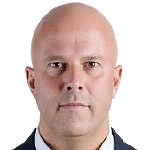  没计划签定位球教练，天空：斯洛特更想教练组集体负责定位球 新闻