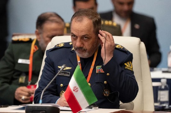  中东局势急剧升级；哈梅内伊亲属遇难消息传出，南部体育馆惨遭打击。 新闻 中东局势急剧升级；哈梅内伊亲属遇难消息传出，南部体育馆惨遭打击。 新闻 中东局势急剧升级；哈梅内伊亲属遇难消息传出，南部体育馆惨遭打击。 新闻