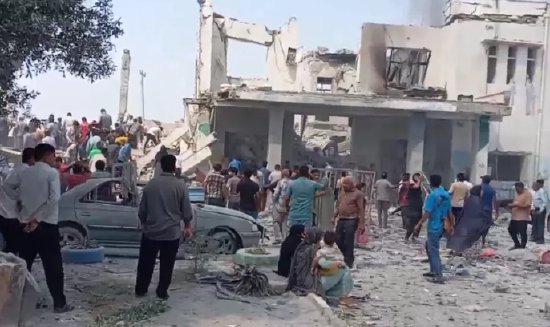  中东局势急剧升级；哈梅内伊亲属遇难消息传出，南部体育馆惨遭打击。 新闻 中东局势急剧升级；哈梅内伊亲属遇难消息传出，南部体育馆惨遭打击。 新闻 中东局势急剧升级；哈梅内伊亲属遇难消息传出，南部体育馆惨遭打击。 新闻