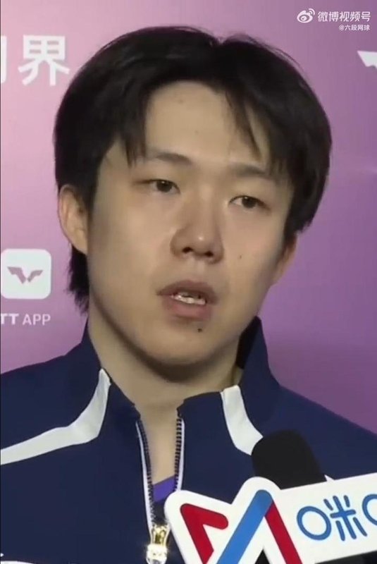 王楚钦重庆冠军赛强势开局,赞同抵制饭圈乱象;深受其害感慨真挚 体育新闻