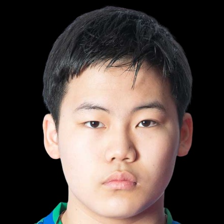 赛前险些呕吐,王楚钦带病苦战重庆赛;爆冷出局后自责明显,体能管理成焦点。 体育新闻