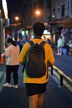 A股中线趋稳,上证站上半年线;69只个股完成突破,乖离率显现分化。 股票财经