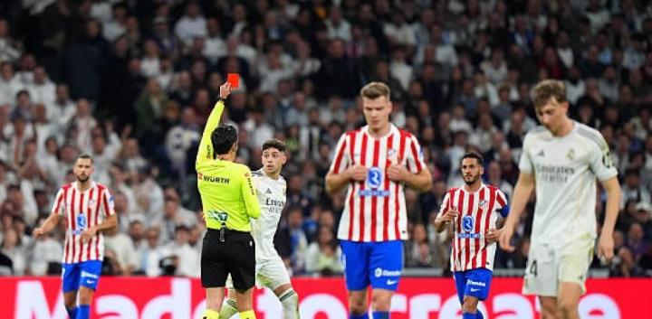 皇马针对巴尔韦德红牌提出上诉;期限即将截止,成功希望较为渺茫。 体育新闻 皇马针对巴尔韦德红牌提出上诉;期限即将截止,成功希望较为渺茫。 体育新闻