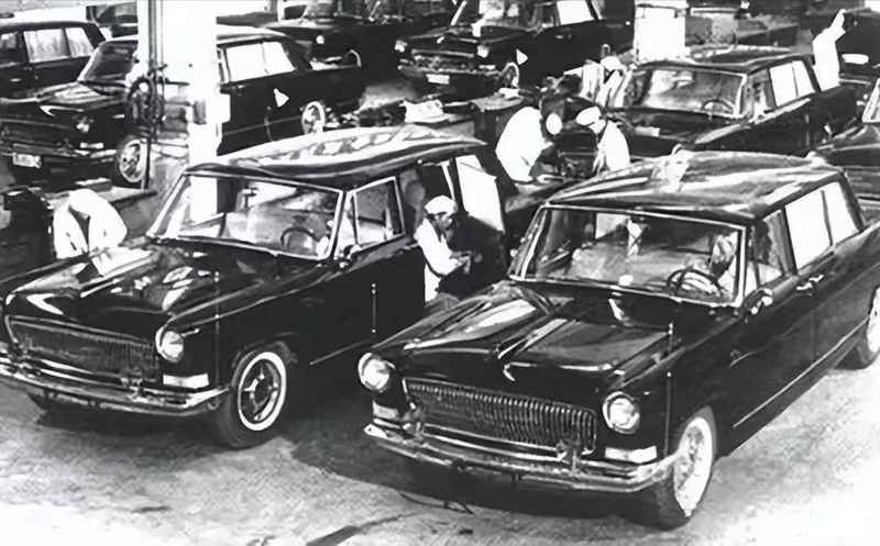 产业决策者:跨越式技术路径的战略先见与前瞻布局 企业服务