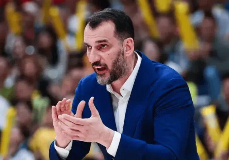  【技术复盘】拉科维奇临场调度显功力，徐杰单骑救主背后的战术密码 体育新闻