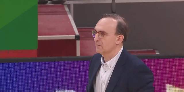  辽宁男篮帅位更迭深层剖析：战术体系失灵与执教能力边界的实证研究 体育新闻