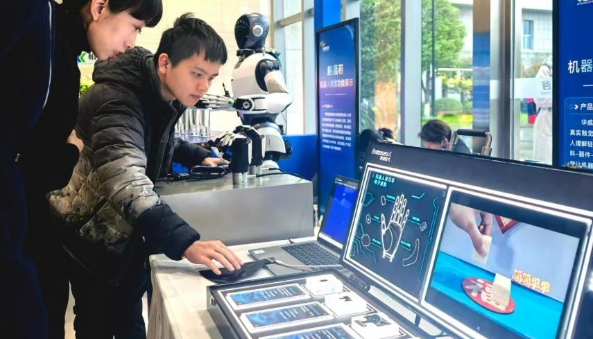  G.654E光纤如何撑起800G传输新时代？技术拆解与实战验证全记录 IT技术