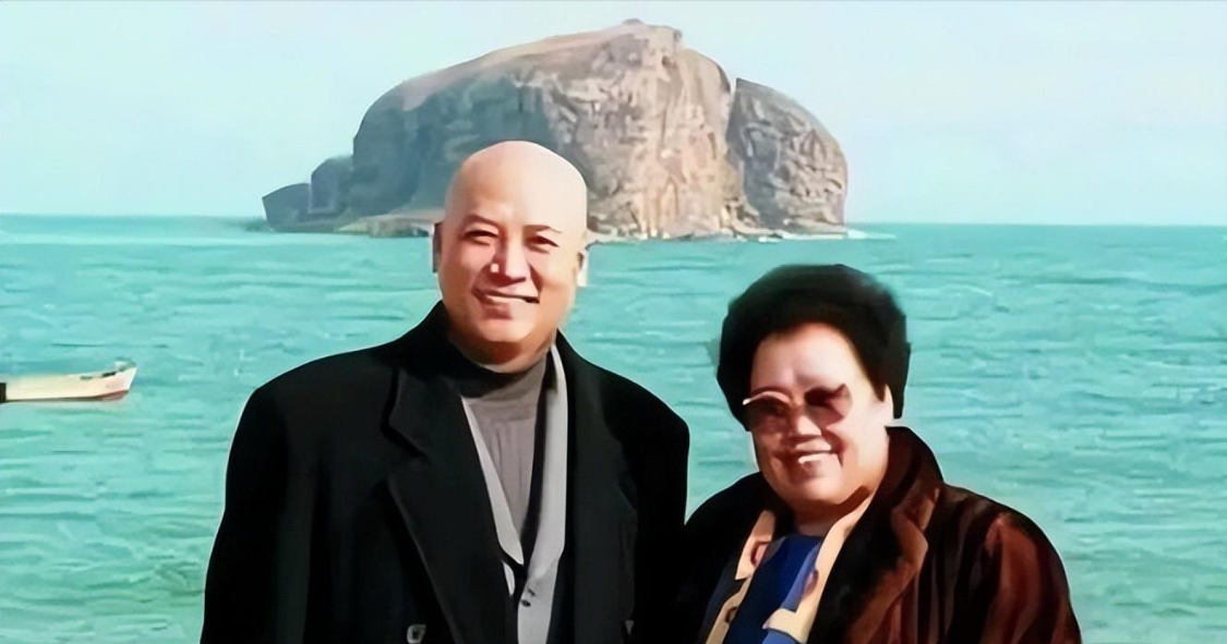  「唐僧」迟重瑞与陈丽华三十六年相伴：一个商业帝国与紫檀文化的传承密码 新闻